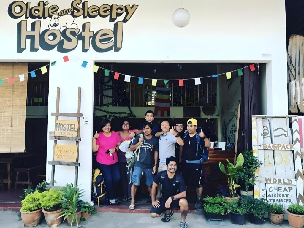Oldie And Sleepy Hostel Udonthani Kültér fotó