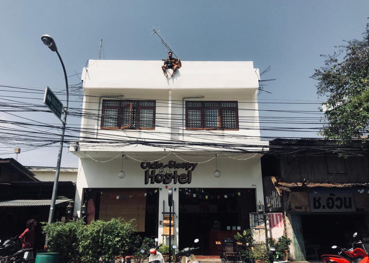 Oldie And Sleepy Hostel Udonthani Kültér fotó